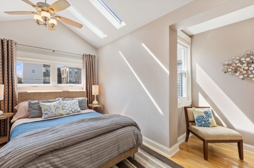 2614 Lawndale Ave, Chicago IL 60655-3313 exterior