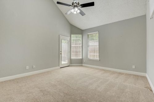 14589 Greenleaf Ct, Addison TX 75001-7968 exterior