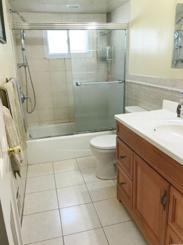 25 Henry St, Valley Stream NY 11580-1015 exterior