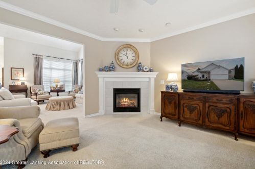 5905 Coleman Rd, East Lansing MI 48823-9799 exterior