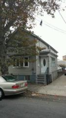 98 Rome St, Newark, NJ 07105-3406