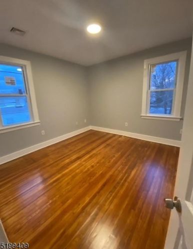 51 University Pl, Irvington NJ  07111-2600 exterior