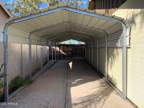 3011 Campo Bello Dr, Phoenix AZ  85032-1928 exterior