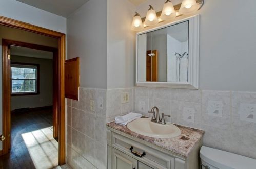 155 Canton Cir, Springfield MA 01104-1441 exterior