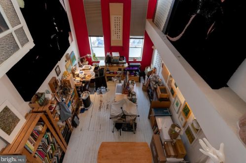 829 Catharine St, Philadelphia PA 19147-2716 exterior