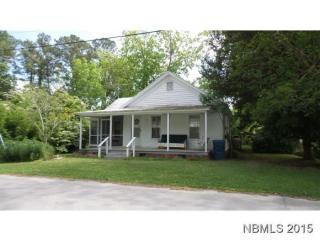 102 Elm St, Vandemere, NC 28587-9755