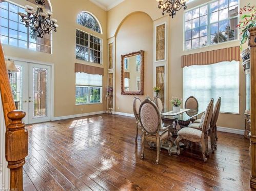 1814 Senegal Date Dr, Naples, FL 34119-3385