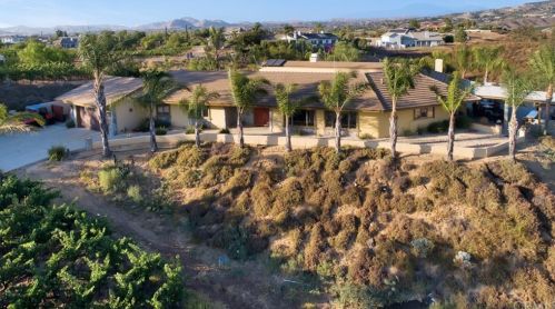 36100 Pauba, Temecula CA 92592-9046 exterior