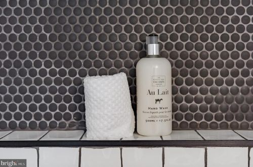 439 Newcomb St, Washington DC  20032-2650 exterior