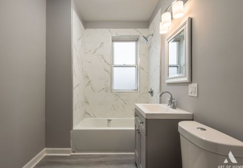 6917 Maplewood Ave, Chicago IL 60622-2857 exterior