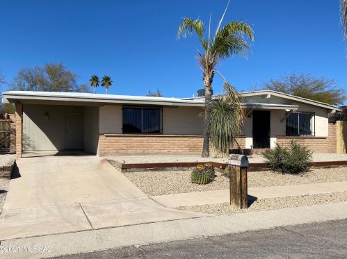 9831 Domenic Ln, Tucson, AZ 85730-4435