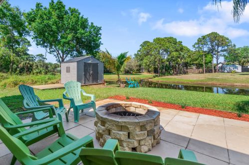 1157 Jacqueline Ave, Fort Pierce, FL 34953-1430