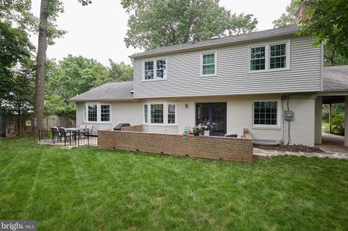 629 Goldsborough Dr, Rockville MD 20850-1905 exterior