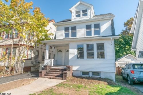 84 Jacoby St, Maplewood NJ  07040-3057 exterior