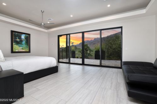 4911 Mission Hill Dr, Tucson AZ  85718-2607 exterior