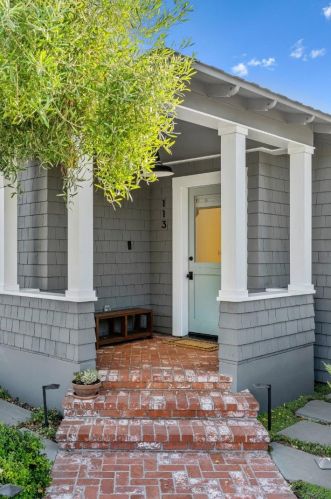 113 Oakland Ave, Capitola, CA 95010-3439