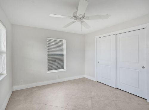 1914 12 Ave, Boynton Beach FL 33435-6024 exterior