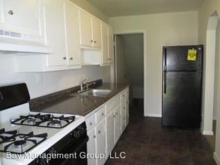 6530 Riverview Ave, Baltimore MD  21222-4008 exterior