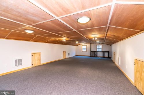 964 Mt Pleasant Rd, Pottstown PA 19465-8808 exterior