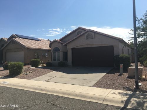 20443 10th St, Phoenix AZ  85024-4197 exterior