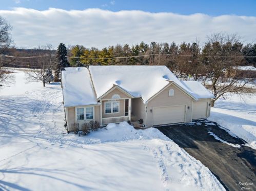 4014 Shenandoah Dr, Bull Valley IL 60012-1712 exterior