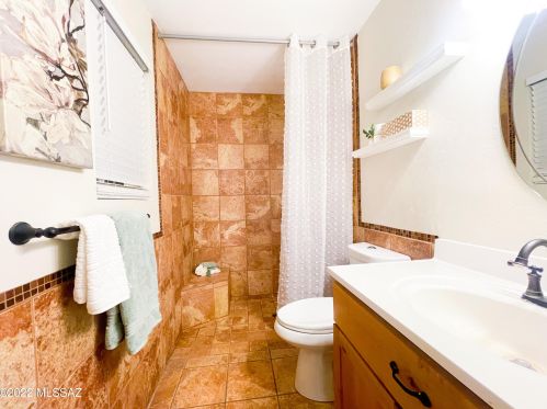 7471 Oldfather Dr, Tucson AZ  85741-1625 exterior