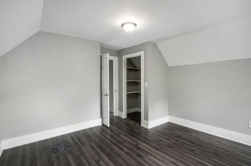 328 Michigan Ave, Three Rivers MI 49093-1126 exterior