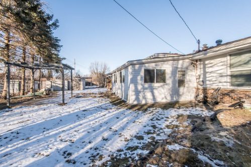 8115 Joseph Ave, Milwaukee WI exterior