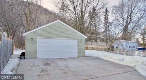 223 7 St, Red Wing MN 55066-2730 exterior