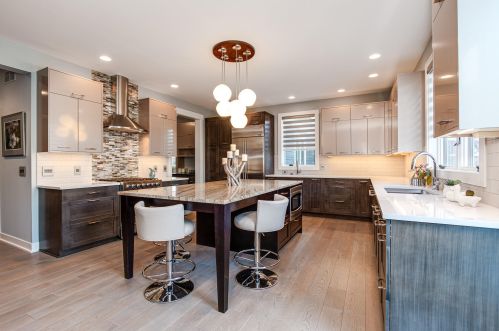 1883 Tall Pne Dr, Grand Rapids MI exterior