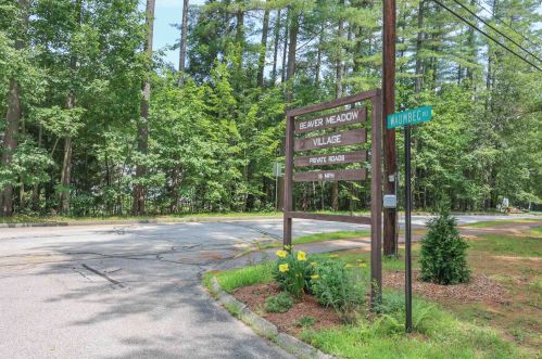 19 Amoskeag Rd, Concord NH 03301-4641 exterior