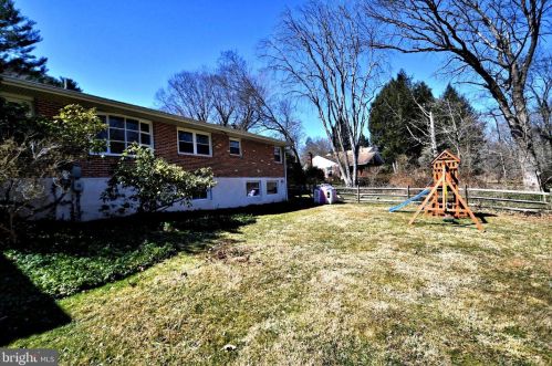 200 Timber Jump Ln, Media PA 19063-1131 exterior