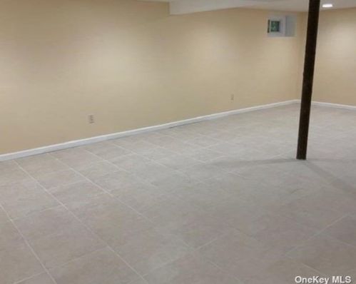 103 Boden Ave, Valley Stream NY  11580-5130 exterior