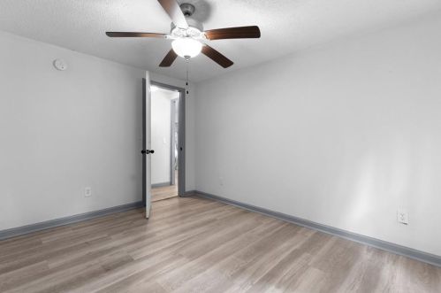 3270 Joe Parker Rd, Gainesville GA 30507-7993 exterior