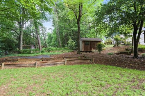 1768 Morris Landers Dr, Atlanta GA  30345-4102 exterior