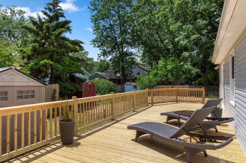 26 Fern St, Edison NJ  08817-4206 exterior