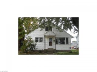 2814 13th St, Canton, OH 44708-3932