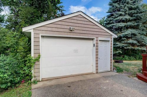 1365 Edgerton St, Saint Paul MN  55130-3429 exterior