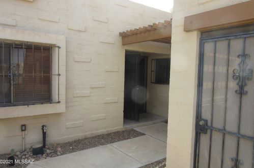 3350 Firefall Pl, Tucson, AZ 85741-1222