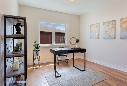 4331 Vernon Ave, Chicago IL 60653-3406 exterior