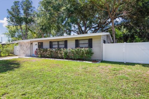 4416 Oklahoma Ave, Tampa FL  33616-1015 exterior