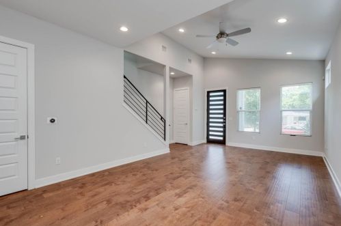 7206 Blessing Ave, Austin TX 78752-2716 exterior