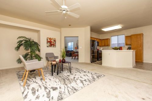 962 Ashford Dr, Turlock CA 95382-0262 exterior