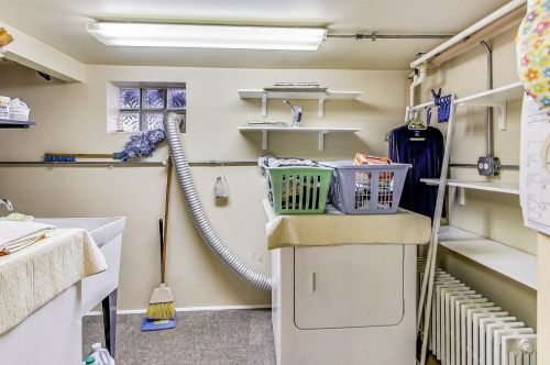 6428 Raven St, Chicago IL 60631-2510 exterior