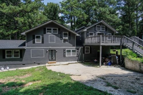 6270 Shadow Rock Dr, Lithonia, GA 30058-6245