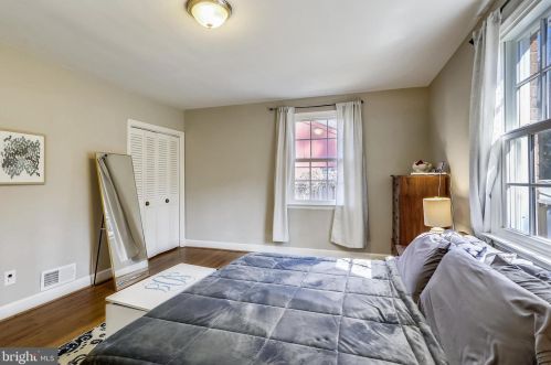 415 Hillmoor Dr, Silver Spring MD 20901-2634 exterior