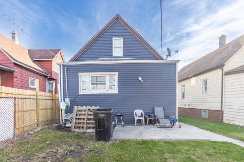 10204 Indiana Ave, Chicago IL 60827-1214 exterior