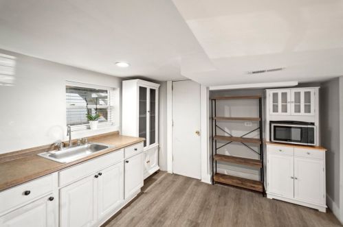 2201 72 Ct, Chicago IL 60707-4203 exterior