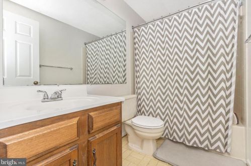 1101 Windmill Ln, Silver Spring MD 20905-6041 exterior