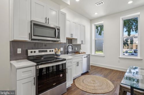 1513 6th St, Philadelphia PA  19147-6501 exterior